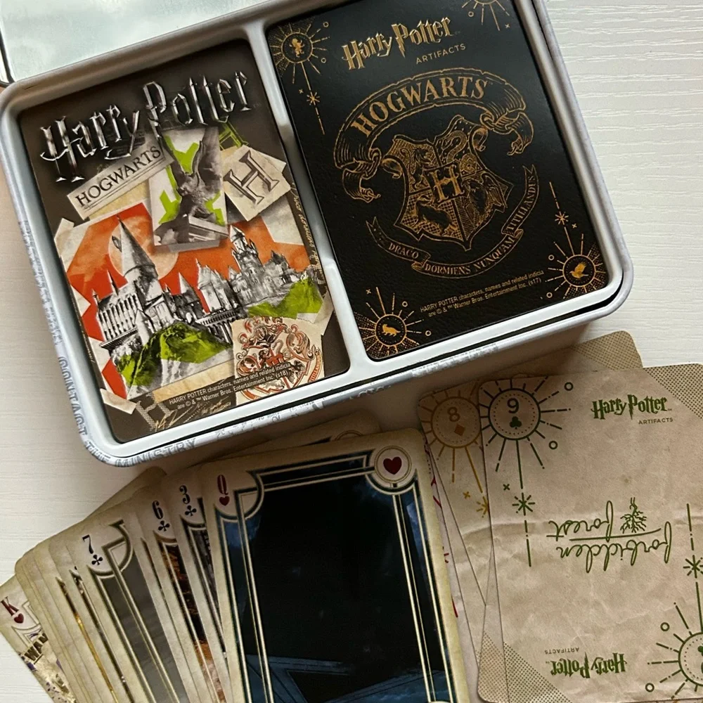 Harry Potter Special Edition Playing Card‎ Set In Keepsake Tin 2 Decks Set
